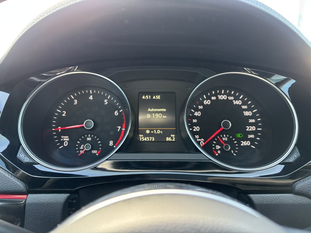 Volkswagen GLI 4dr 2.0 TSI Man GLI Autobahn 2017 à Saint-Georges, Québec - 13 - w1024h768px