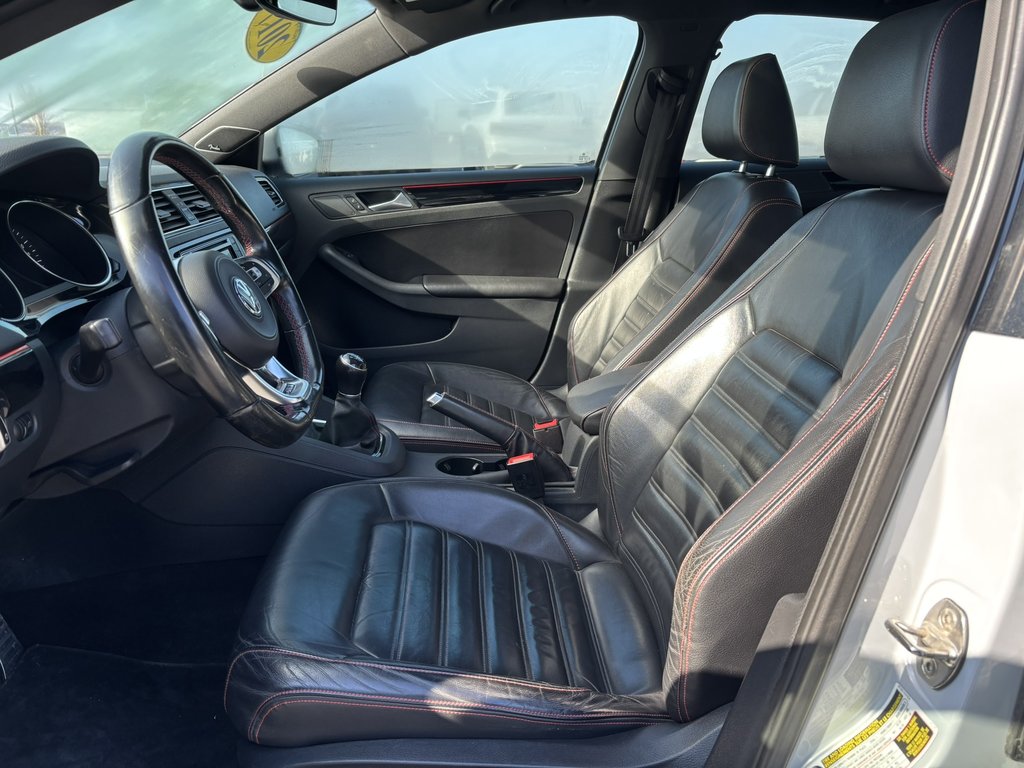 Volkswagen GLI 4dr 2.0 TSI Man GLI Autobahn 2017 à Saint-Georges, Québec - 9 - w1024h768px