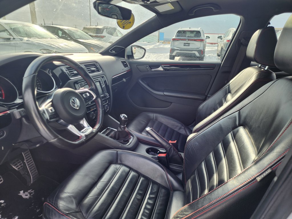 2017 Volkswagen GLI 4dr 2.0 TSI Man GLI Autobahn in Saint-Georges, Quebec - 7 - w1024h768px