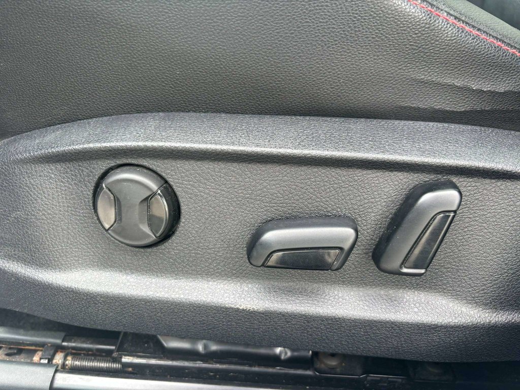 2017 Volkswagen Golf GTI Autobahn in Saint-Georges, Quebec - 9 - w1024h768px