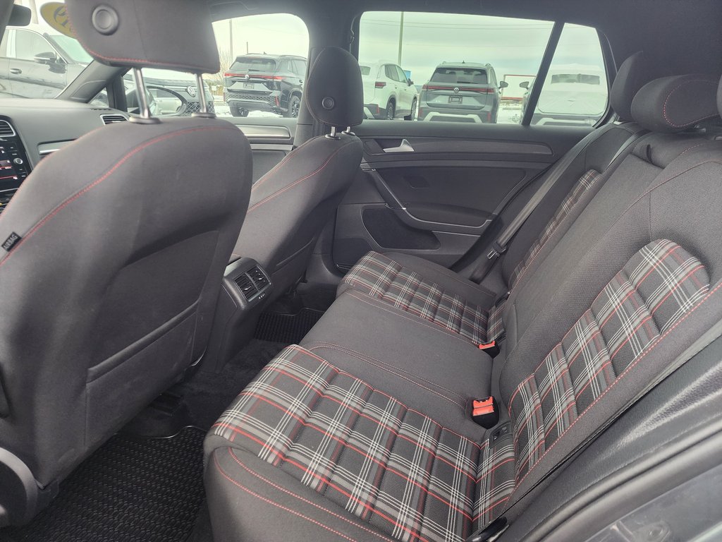 2019 Volkswagen Golf GTI Autobahn Auto in Saint-Georges, Quebec - 8 - w1024h768px