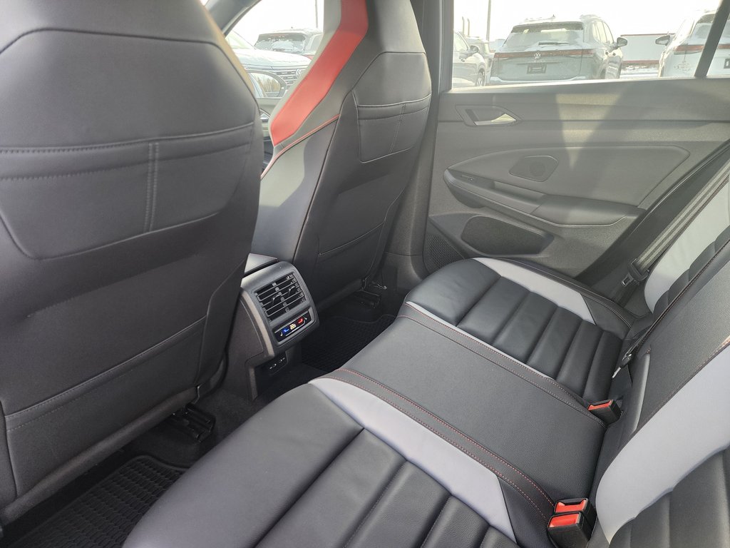 Volkswagen Golf GTI Performance Manual 2022 à Saint-Georges, Québec - 7 - w1024h768px