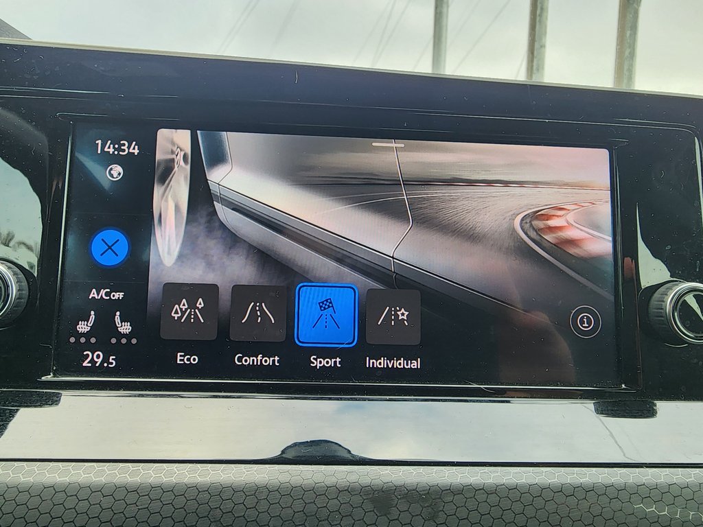 2024 Volkswagen Golf GTI Auto in Saint-Georges, Quebec - 12 - w1024h768px