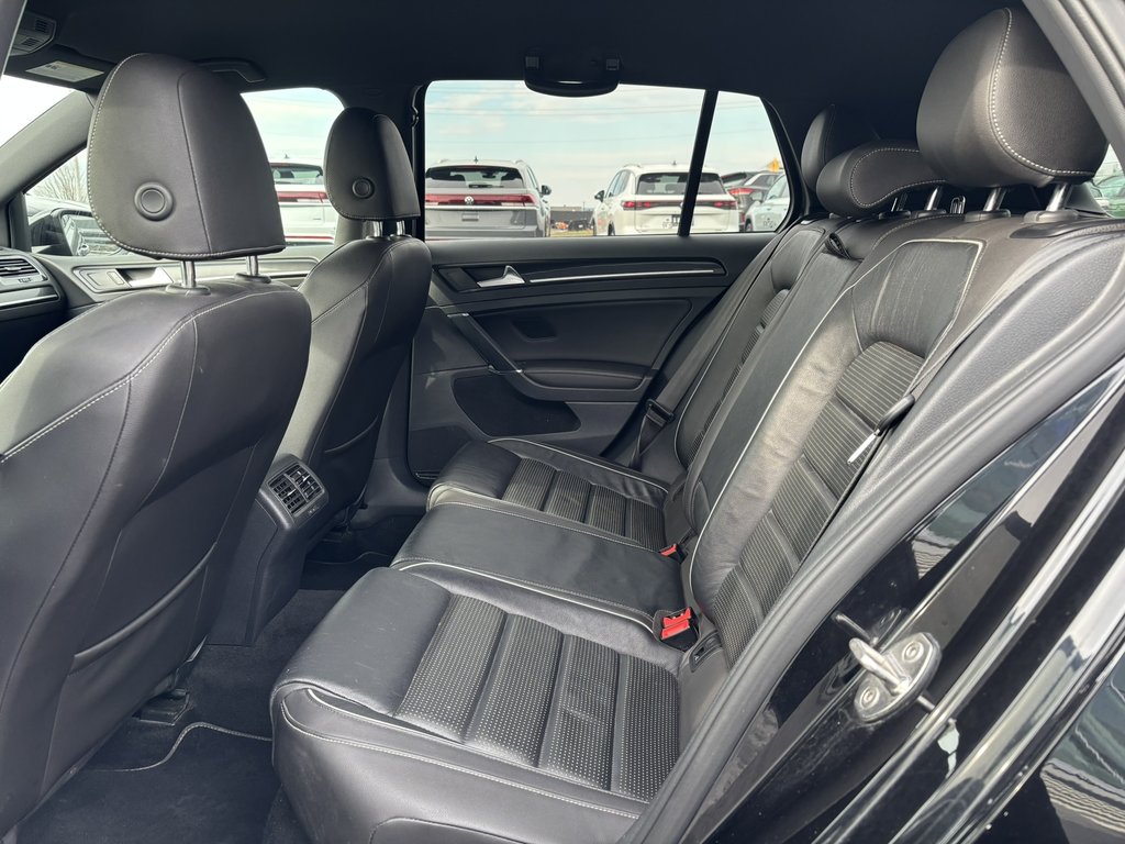 Volkswagen Golf R 5-door Manual 2018 à Saint-Georges, Québec - 8 - w1024h768px