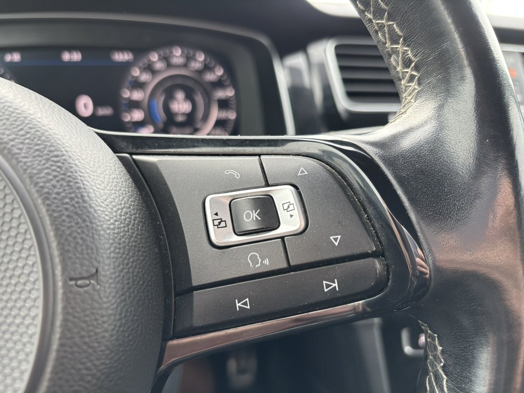 Volkswagen Golf R 5-door Manual 2018 à Saint-Georges, Québec - 13 - w1024h768px