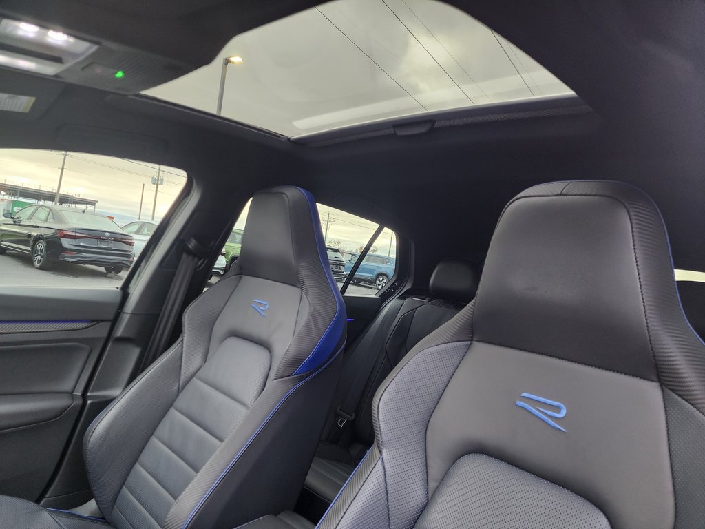 2025 Volkswagen Golf R Black Edition DSG in Saint-Georges, Quebec - 10 - w1024h768px