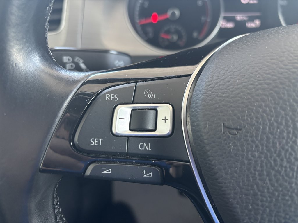 2016 Volkswagen Golf 5dr HB Auto 1.8 TSI Trendline in Saint-Georges, Quebec - 14 - w1024h768px