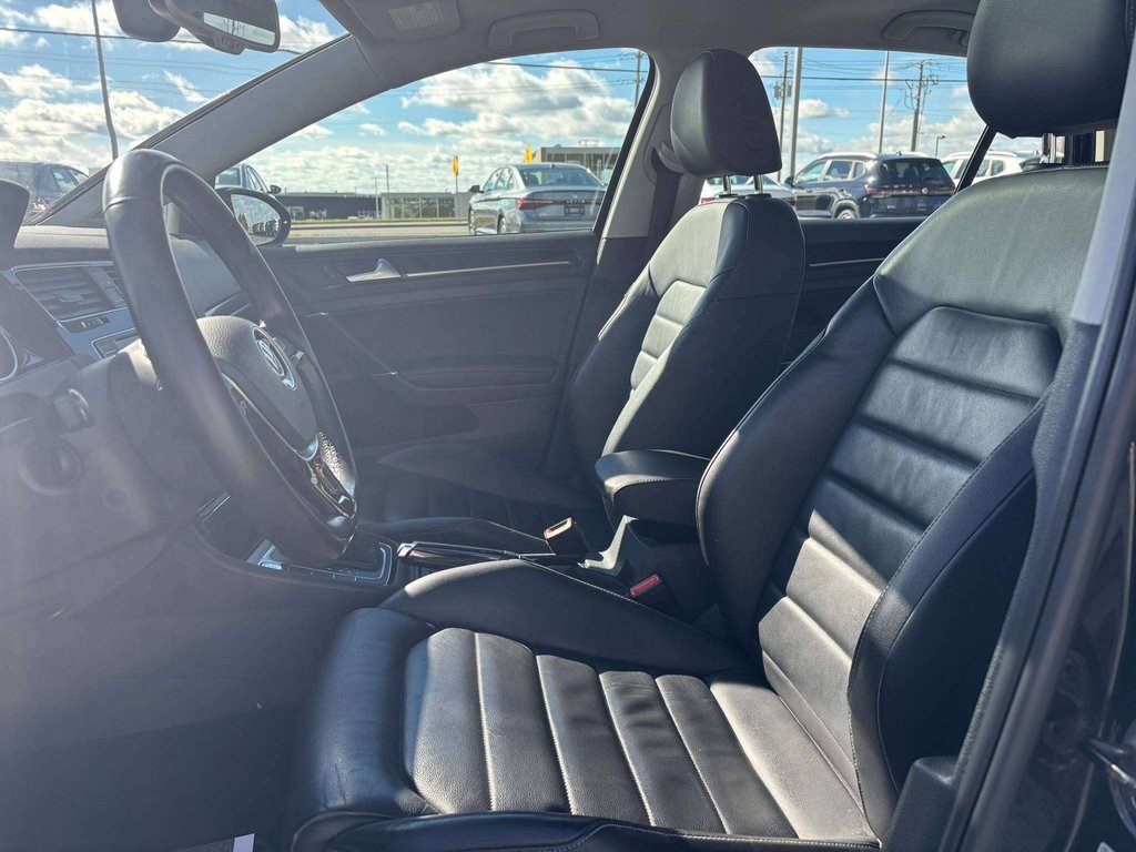 2016 Volkswagen Golf Highline in Saint-Georges, Quebec - 8 - w1024h768px