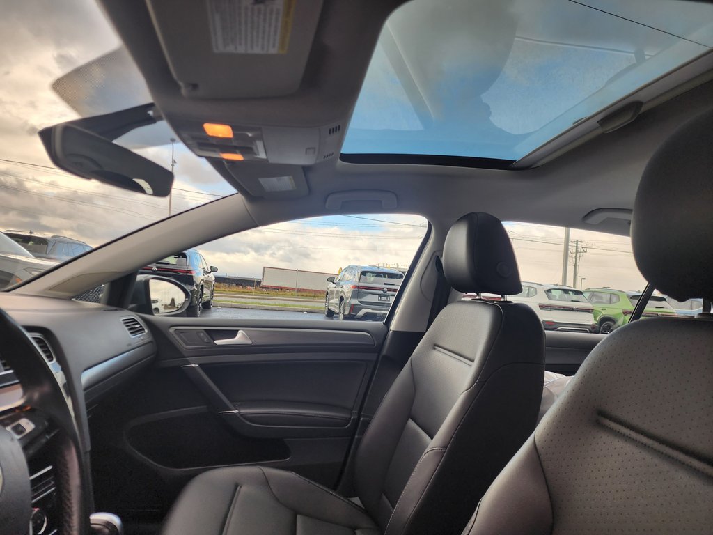 2018 Volkswagen Golf Comfortline 5-door Auto in Saint-Georges, Quebec - 7 - w1024h768px