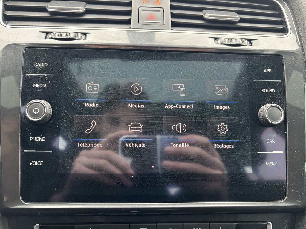 Volkswagen Golf Comfortline 5-door Manual 2018 à Saint-Georges, Québec - 10 - w1024h768px