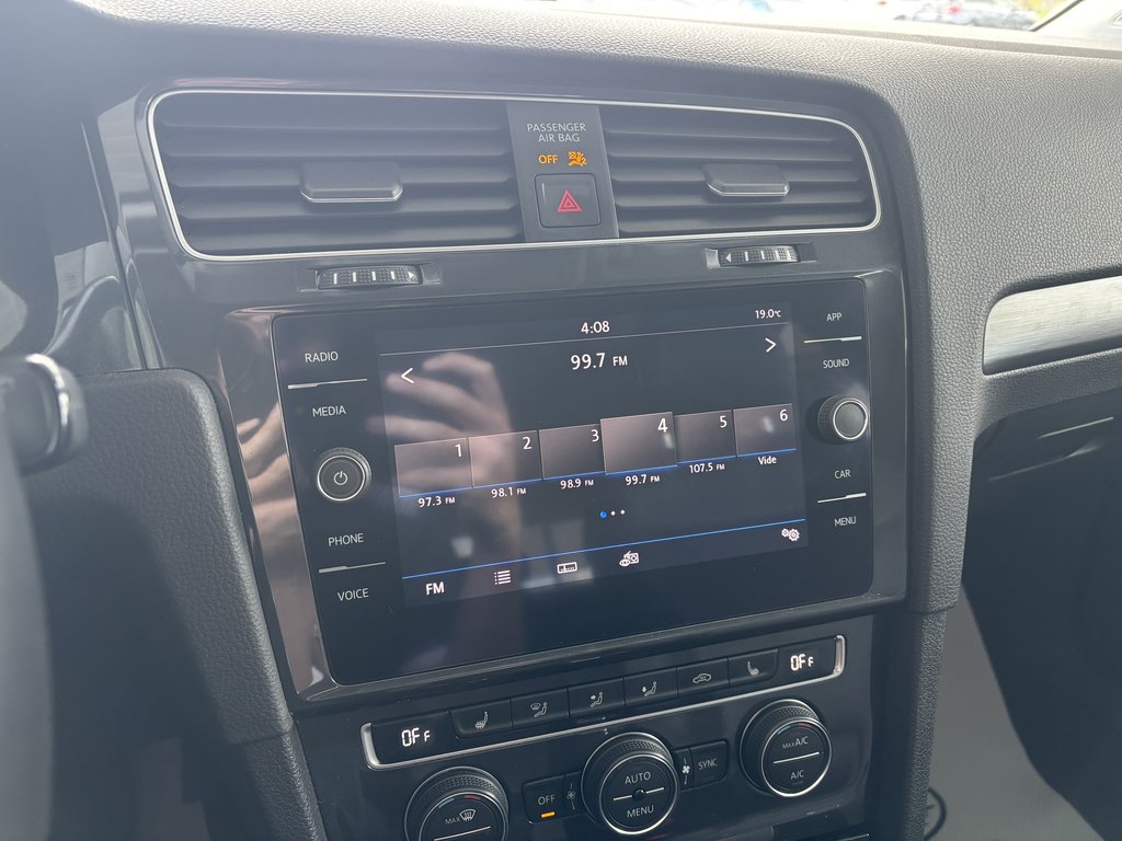 2019 Volkswagen Golf Highline 5dr Auto in Saint-Georges, Quebec - 15 - w1024h768px