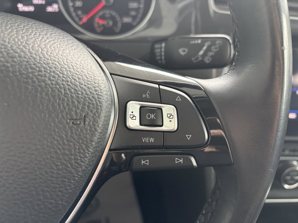 2019 Volkswagen Golf Highline 5dr Auto in Saint-Georges, Quebec - 13 - w1024h768px