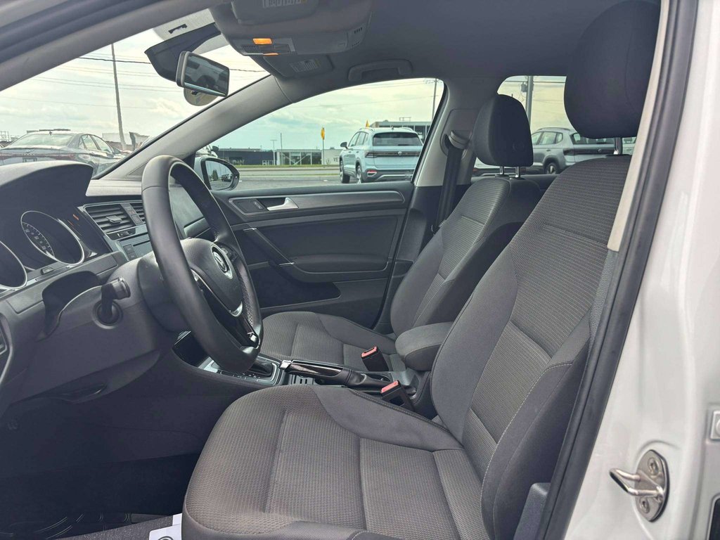 Volkswagen Golf Comfortline 2020 à Saint-Georges, Québec - 9 - w1024h768px