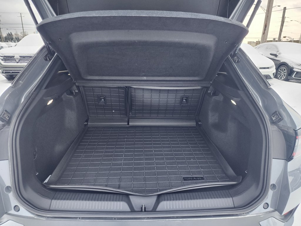 2023 Volkswagen ID.4 Pro AWD w-SK On Battery in Saint-Georges, Quebec - 5 - w1024h768px