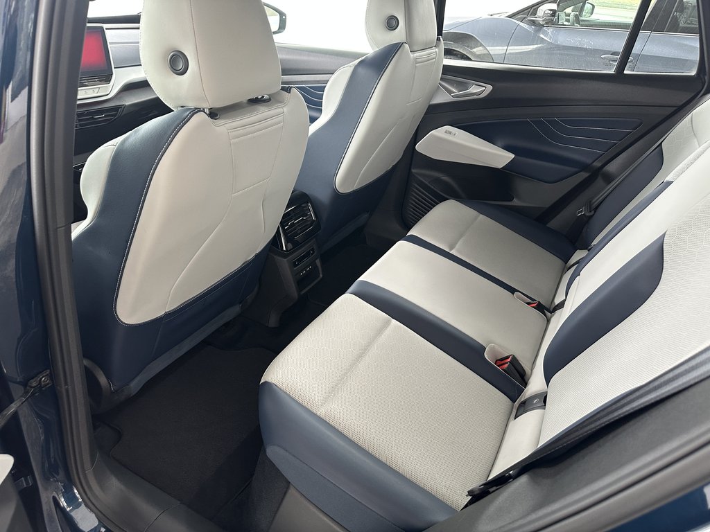 Volkswagen ID.4 Pro S AWD w-SK On Battery 2023 à Saint-Georges, Québec - 21 - w1024h768px