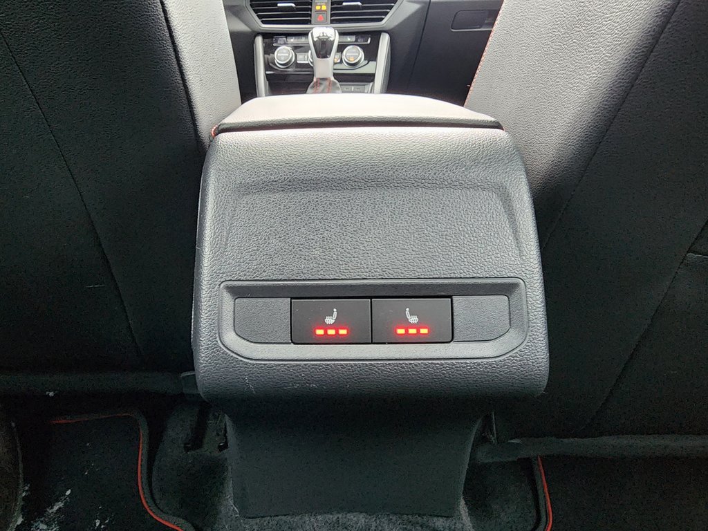 Volkswagen Jetta GLI Manual 2023 à Saint-Georges, Québec - 11 - w1024h768px