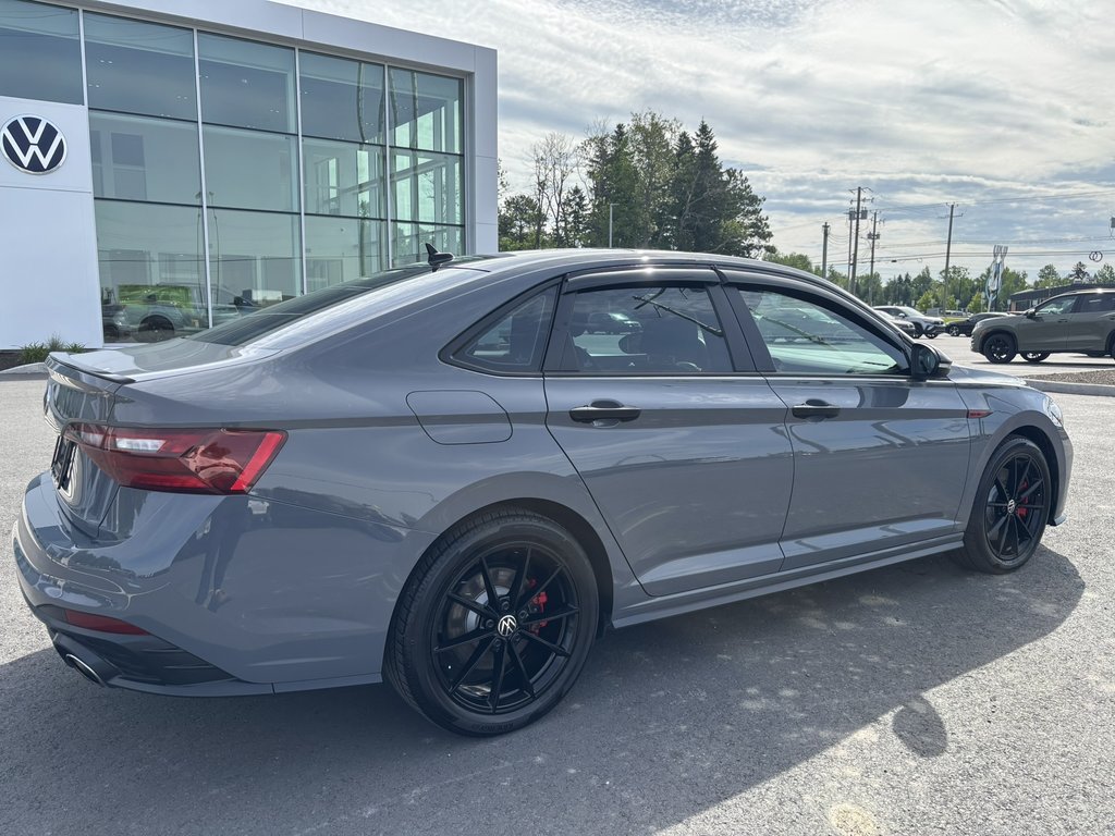 Volkswagen Jetta GLI 40th Anniversary Edition Manual 2024 à Saint-Georges, Québec - 8 - w1024h768px