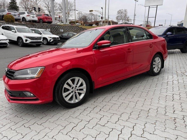 Jetta Sedan 4dr 1.4 TSI Man Wolfsburg Edition 2017 à Saint-Georges, Québec - 5 - w1024h768px