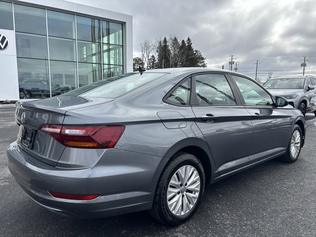 Volkswagen Jetta Comfortline Manual 2019 à Saint-Georges, Québec - 7 - w1024h768px
