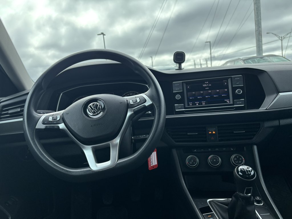 Volkswagen Jetta Comfortline Manual 2019 à Saint-Georges, Québec - 11 - w1024h768px