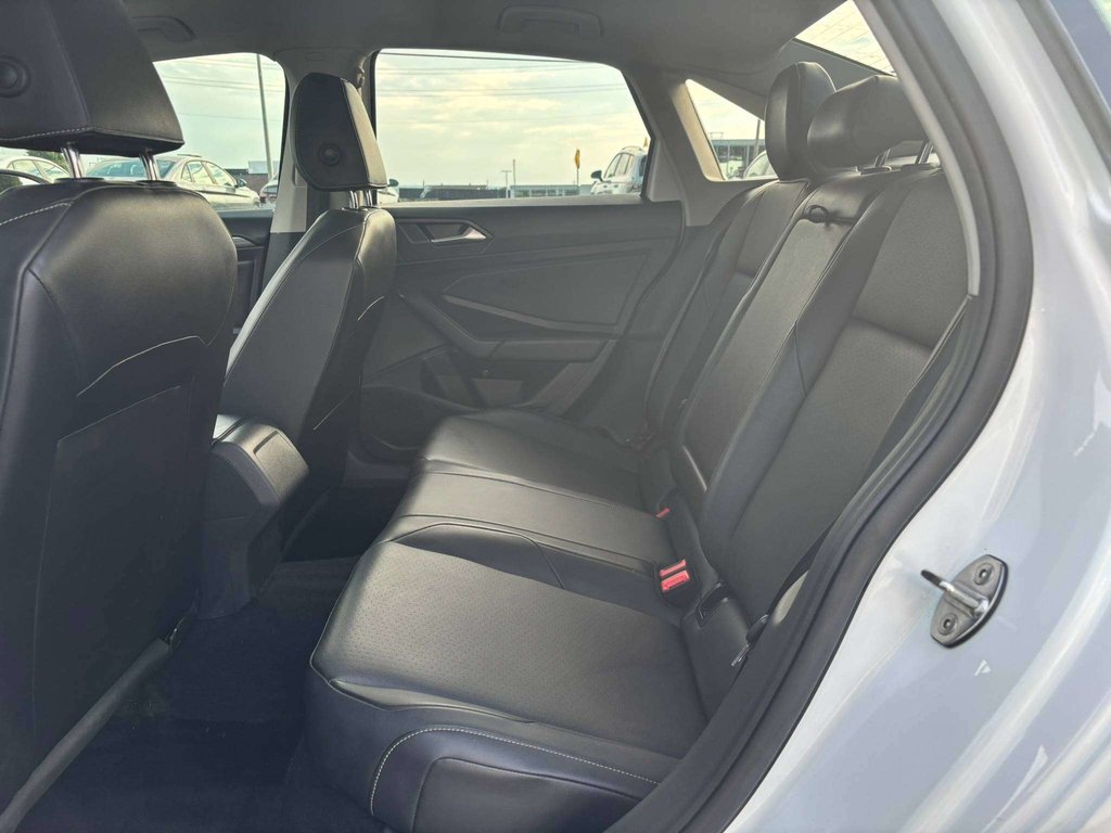 2019 Volkswagen Jetta Highline in Saint-Georges, Quebec - 8 - w1024h768px