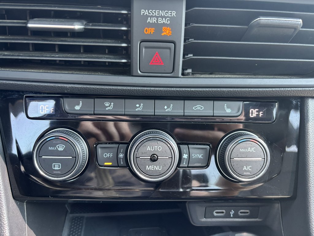 Volkswagen Jetta Comfortline Auto 2023 à Saint-Georges, Québec - 18 - w1024h768px