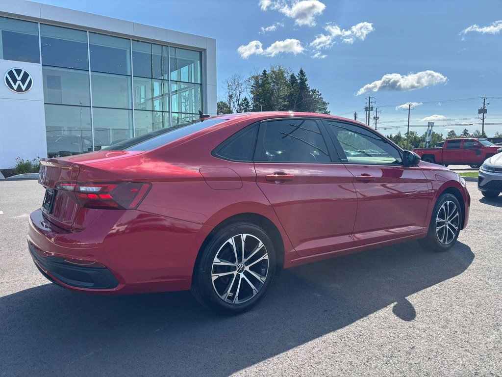 2023 Volkswagen Jetta Comfortline Groupe Sport in Saint-Georges, Quebec - 7 - w1024h768px