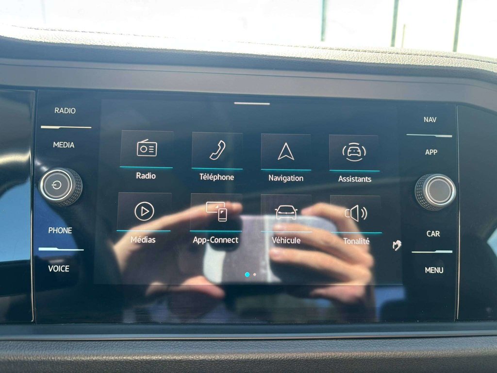 2023 Volkswagen Jetta Highline in Saint-Georges, Quebec - 17 - w1024h768px