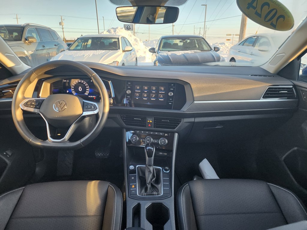 Volkswagen Jetta Comfortline Auto 2024 à Saint-Georges, Québec - 9 - w1024h768px