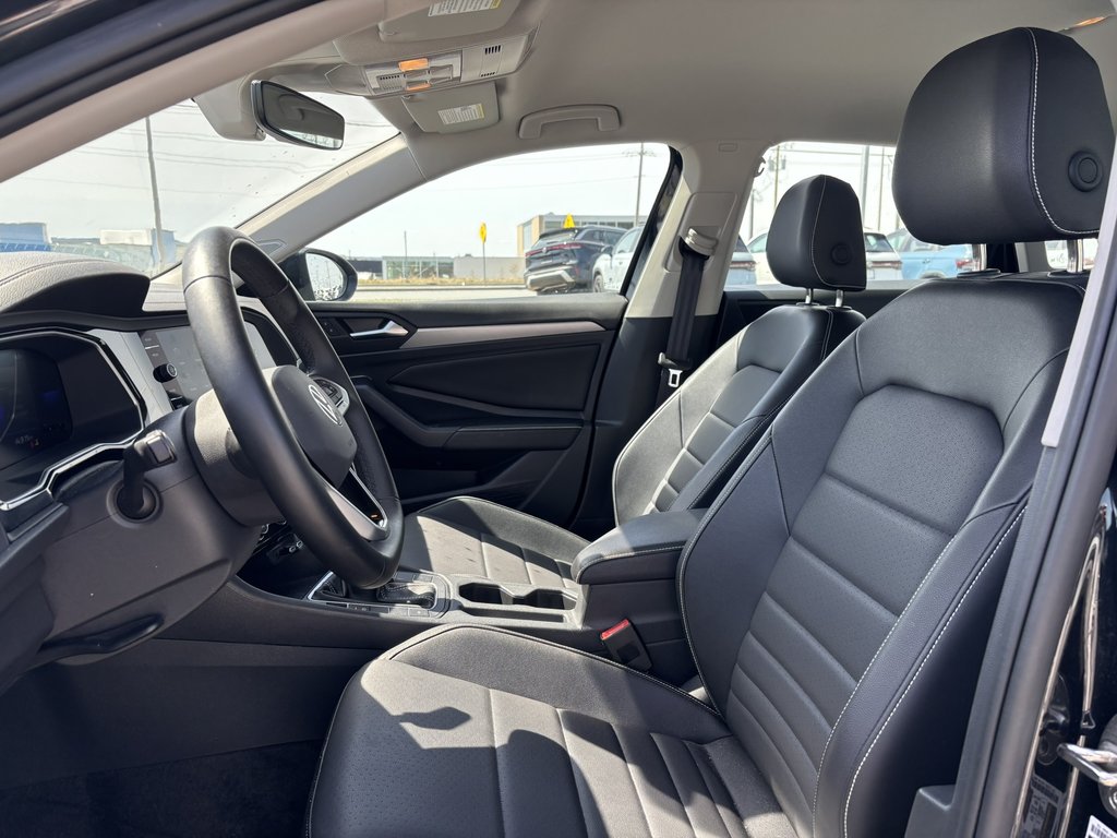 2024 Volkswagen Jetta Comfortline Manual in Saint-Georges, Quebec - 8 - w1024h768px