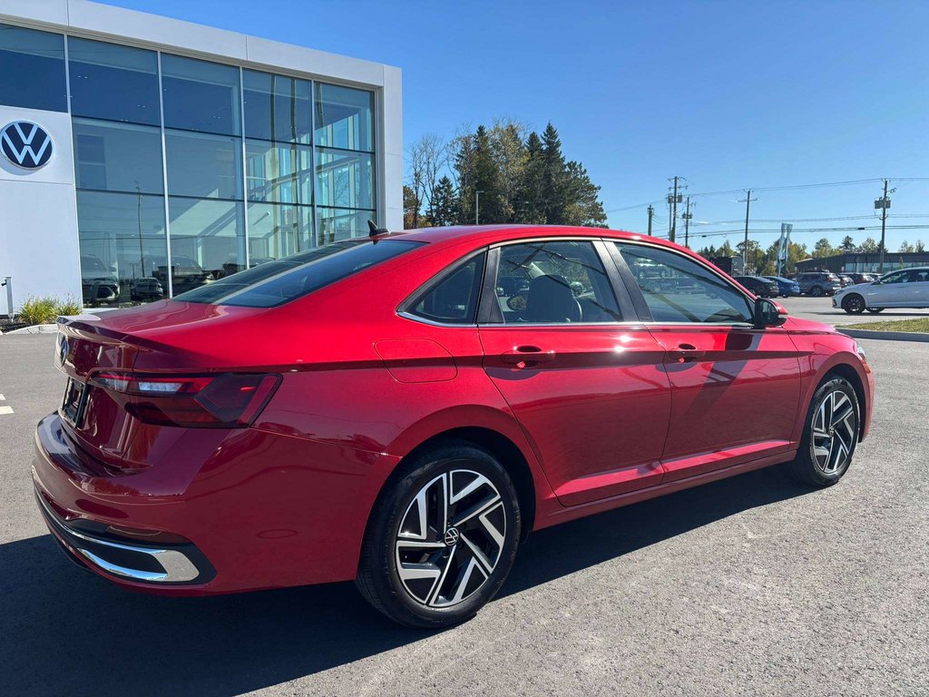 Volkswagen Jetta Highline 2024 à Saint-Georges, Québec - 8 - w1024h768px