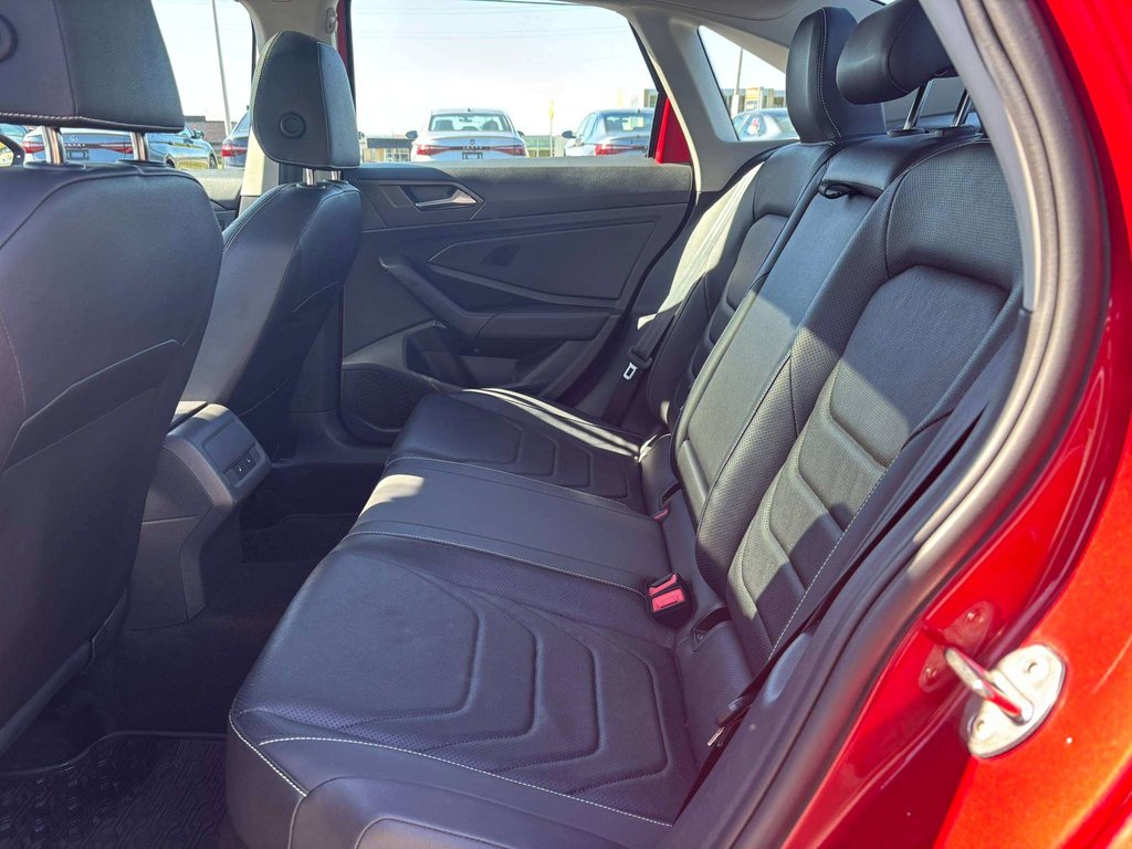 Volkswagen Jetta Highline 2024 à Saint-Georges, Québec - 9 - w1024h768px