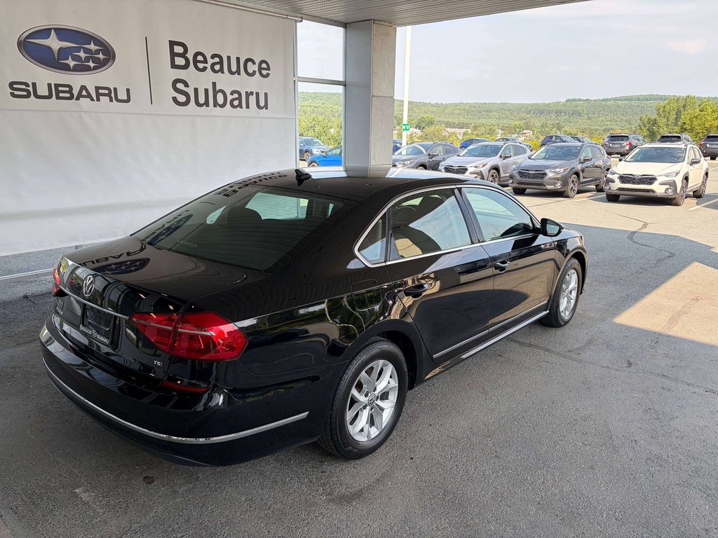 2016 Volkswagen Passat Trendline in Saint-Georges, Quebec - 3 - w1024h768px