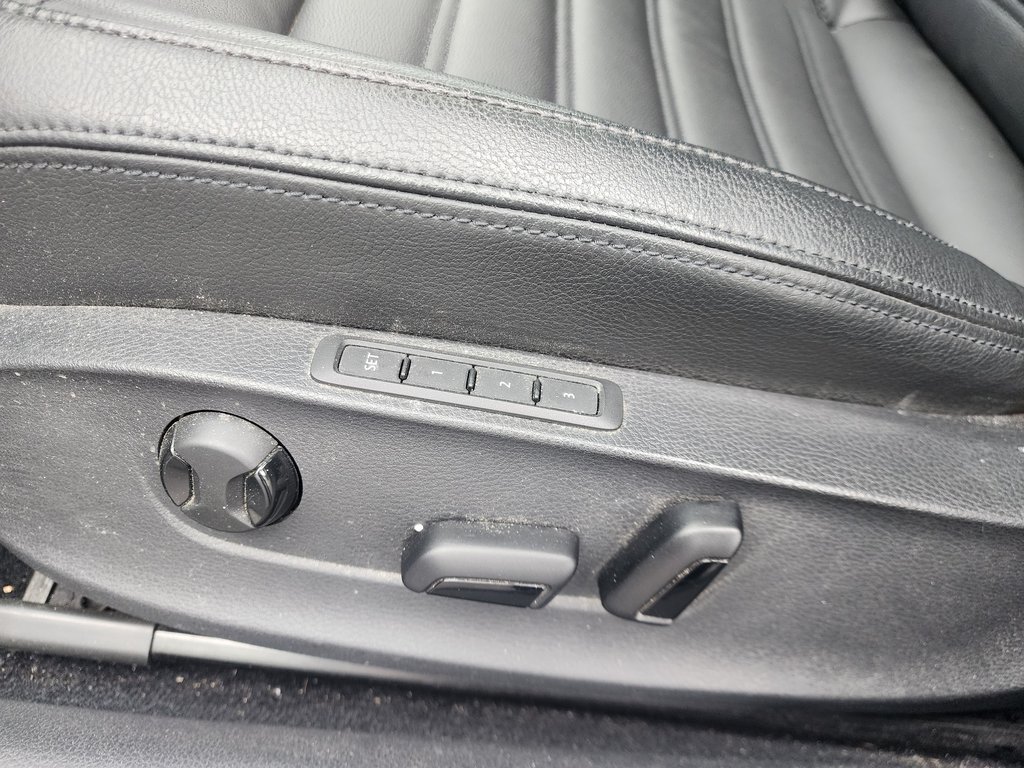 Volkswagen Passat 4dr Sdn 1.8 TSI Auto Highline 2017 à Saint-Georges, Québec - 12 - w1024h768px