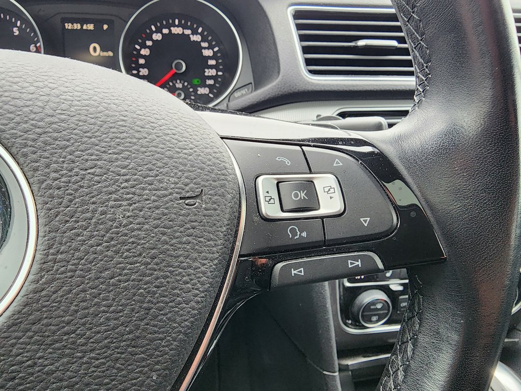 Volkswagen Passat 4dr Sdn 1.8 TSI Auto Highline 2017 à Saint-Georges, Québec - 14 - w1024h768px