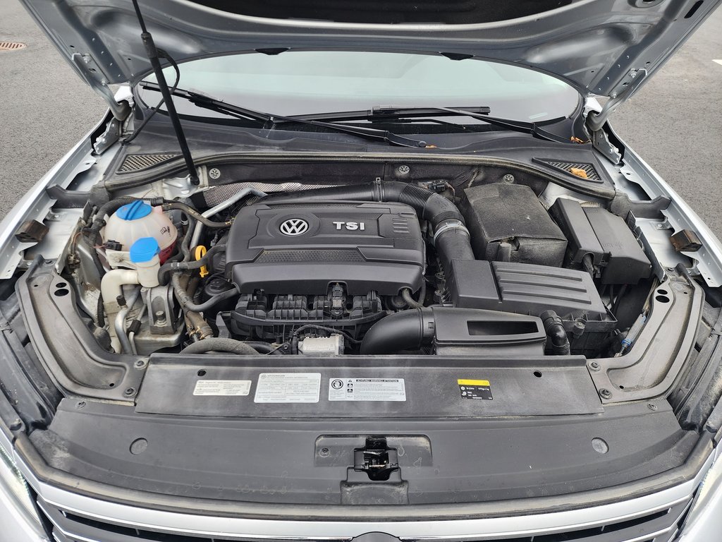 Volkswagen Passat 4dr Sdn 1.8 TSI Auto Highline 2017 à Saint-Georges, Québec - 8 - w1024h768px