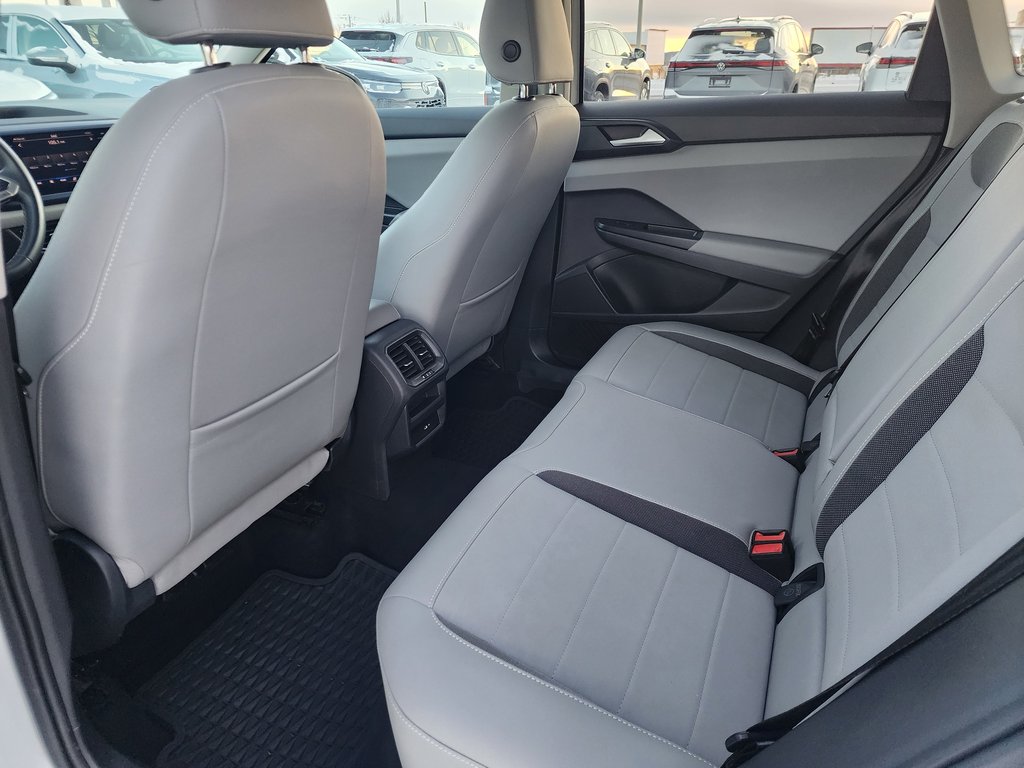 Volkswagen Taos Comfortline 4MOTION 2022 à Saint-Georges, Québec - 7 - w1024h768px