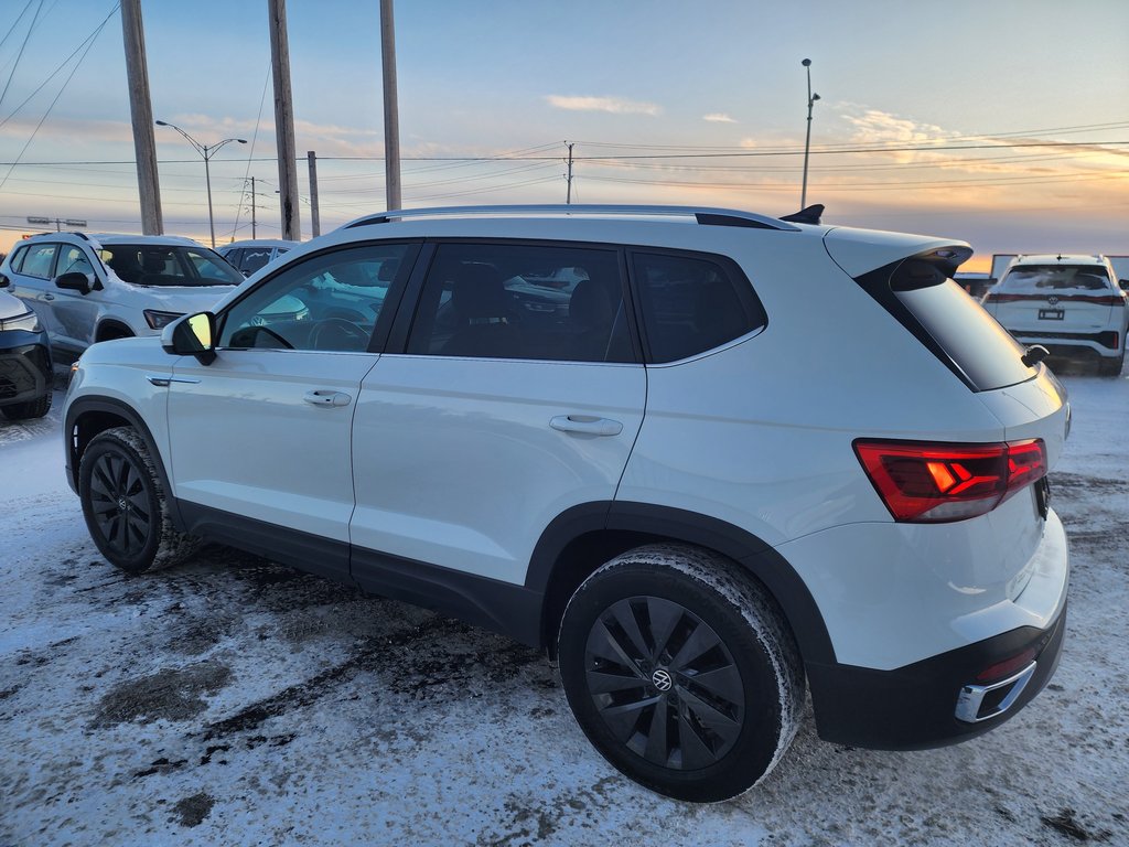 Volkswagen Taos Comfortline 4MOTION 2022 à Saint-Georges, Québec - 4 - w1024h768px