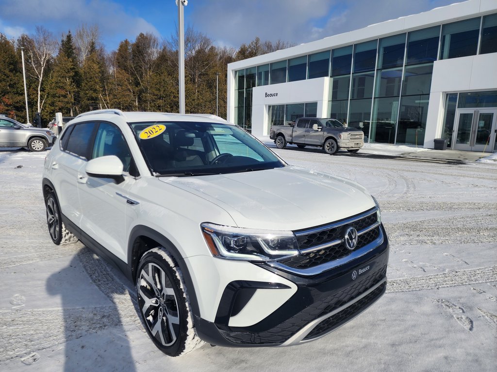 Volkswagen Taos Highline 4MOTION 2022 à Saint-Georges, Québec - 1 - w1024h768px