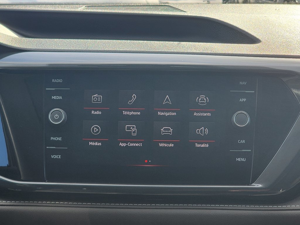 Volkswagen Taos Highline 4MOTION 2022 à Saint-Georges, Québec - 12 - w1024h768px