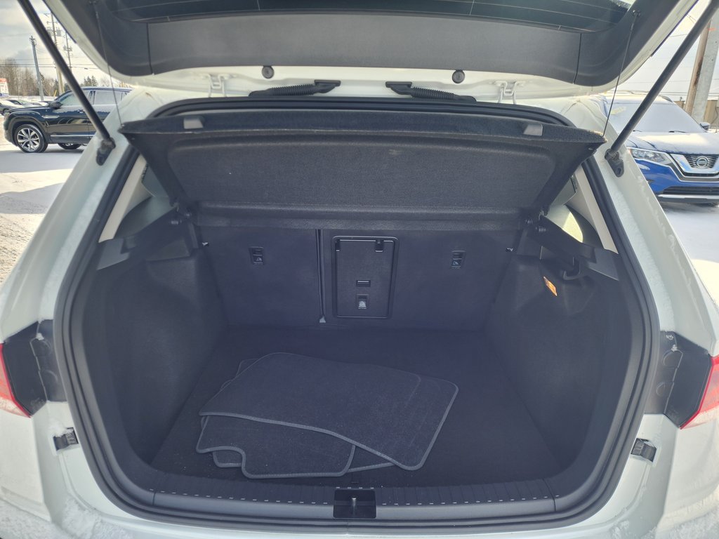 Volkswagen Taos Highline 4MOTION 2022 à Saint-Georges, Québec - 5 - w1024h768px