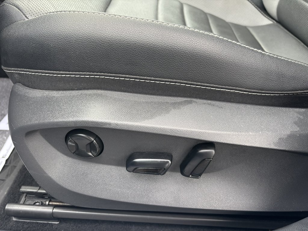 2022 Volkswagen Taos Highline 4MOTION in Saint-Georges, Quebec - 15 - w1024h768px