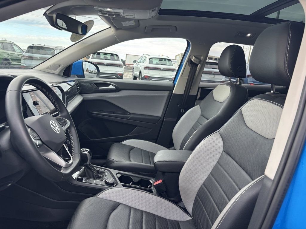 2022 Volkswagen Taos Highline 4MOTION in Saint-Georges, Quebec - 12 - w1024h768px