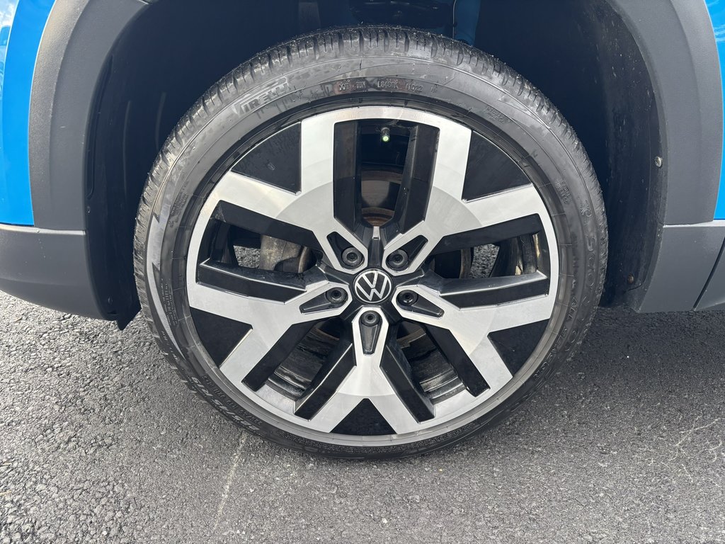 2022 Volkswagen Taos Highline 4MOTION in Saint-Georges, Quebec - 9 - w1024h768px