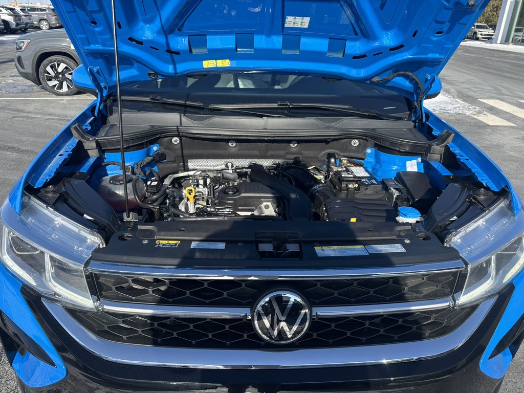 Volkswagen Taos Highline 4MOTION 2022 à Saint-Georges, Québec - 8 - w1024h768px