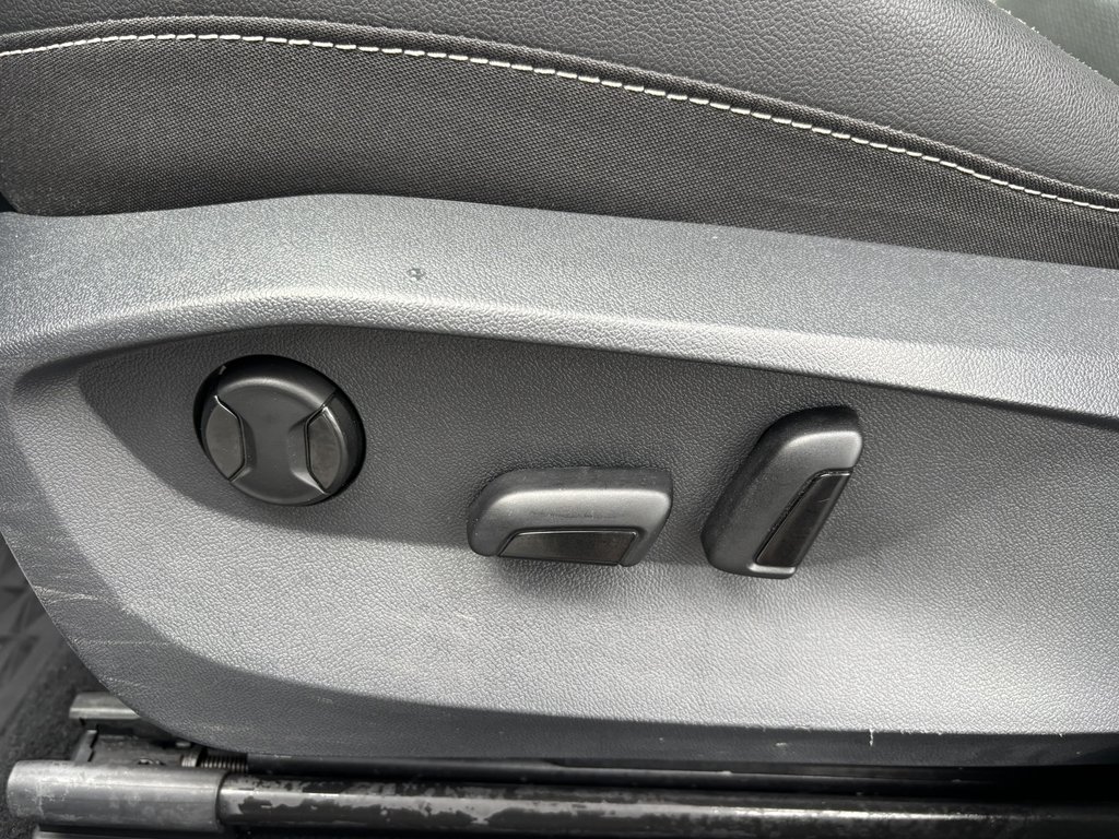 2022 Volkswagen Taos Highline 4MOTION in Saint-Georges, Quebec - 14 - w1024h768px