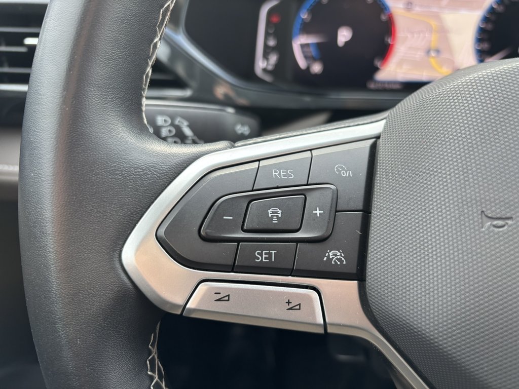 2022 Volkswagen Taos Highline 4MOTION in Saint-Georges, Quebec - 16 - w1024h768px