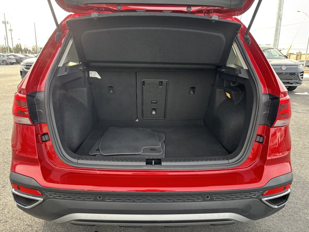 2022 Volkswagen Taos Highline 4MOTION in Saint-Georges, Quebec - 7 - w1024h768px