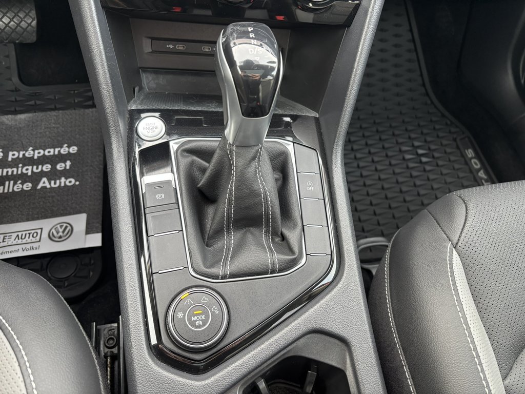 2022 Volkswagen Taos Highline 4MOTION in Saint-Georges, Quebec - 21 - w1024h768px