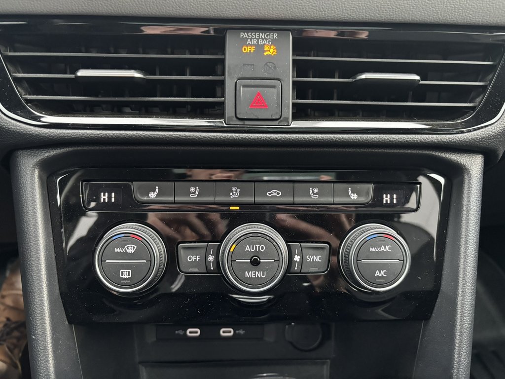 2022 Volkswagen Taos Highline 4MOTION in Saint-Georges, Quebec - 17 - w1024h768px